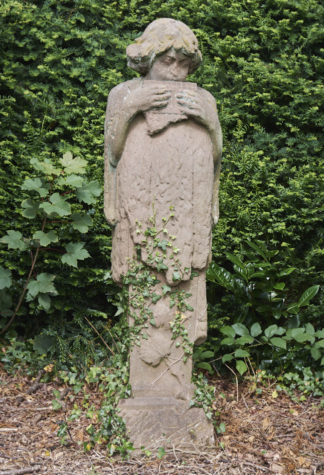 Stone sculpture Morning by John Cassidy