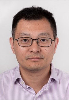 Head and shoulders photo of Chen