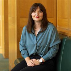 Professor Louise Reardon