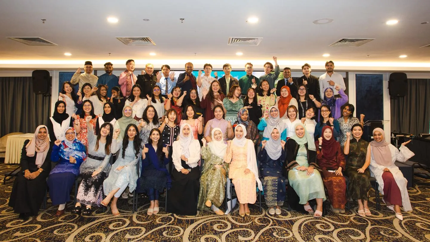 Graduating students in group photo